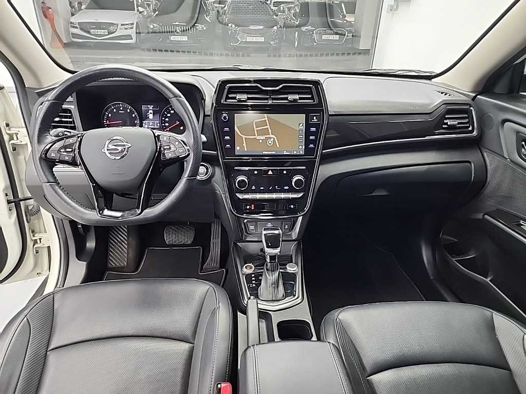 KG Mobility (Ssangyong) Tivoli 2WD Gasoline 1.5 V3 8