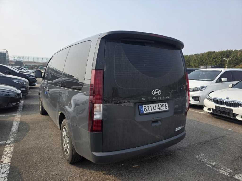 Hyundai Staria LPG Cargo Modern 6