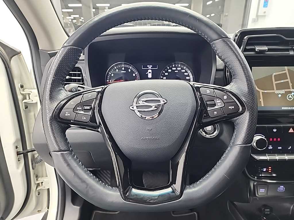 KG Mobility (Ssangyong) Tivoli 2WD Gasoline 1.5 V3 10