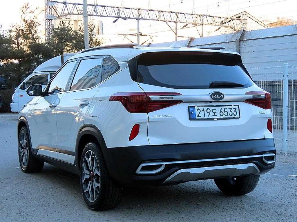 Kia Seltos Diesel 1.6 2WD Signature 4