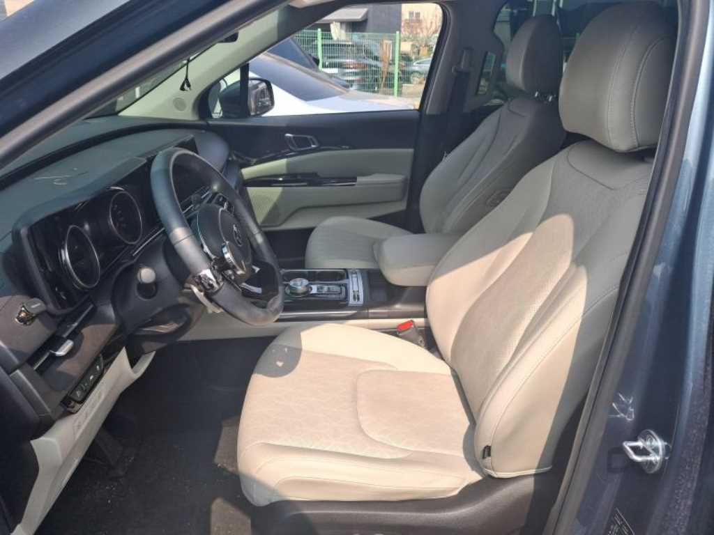 Kia Carnival Diesel Noblesse 7