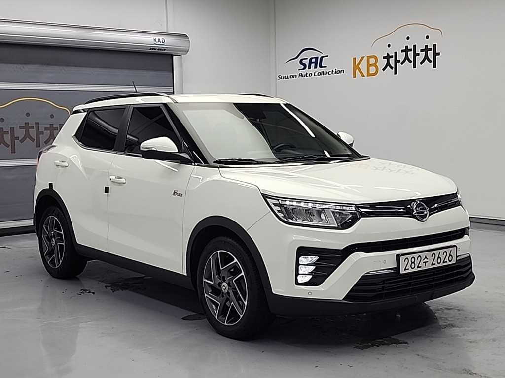 KG Mobility (Ssangyong) Tivoli 2WD Gasoline 1.5 V3 — фото 4