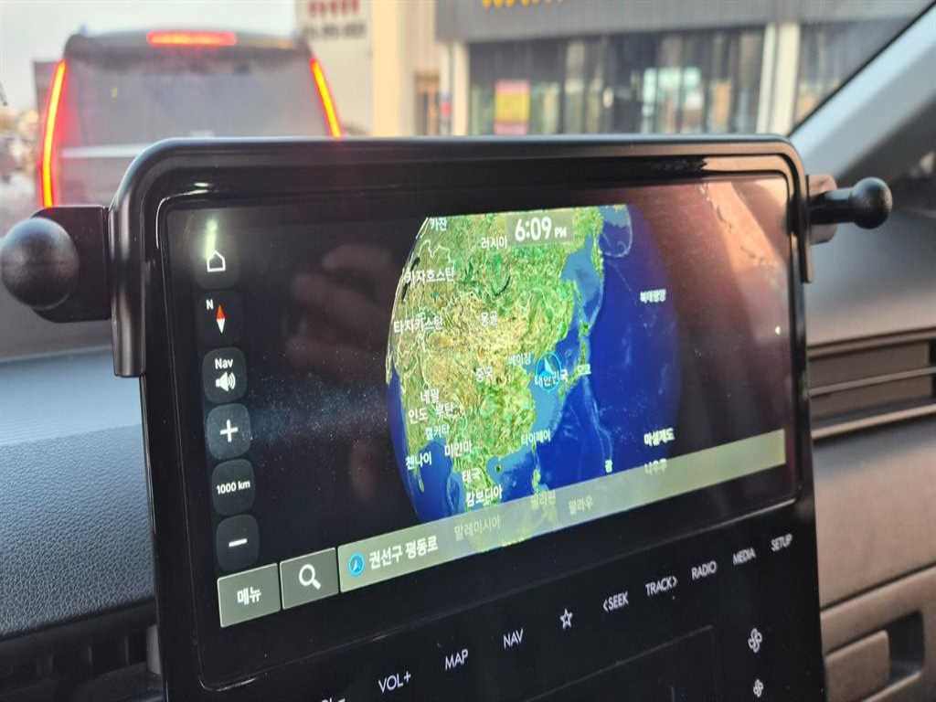 Hyundai Staria LPG Cargo Modern 7