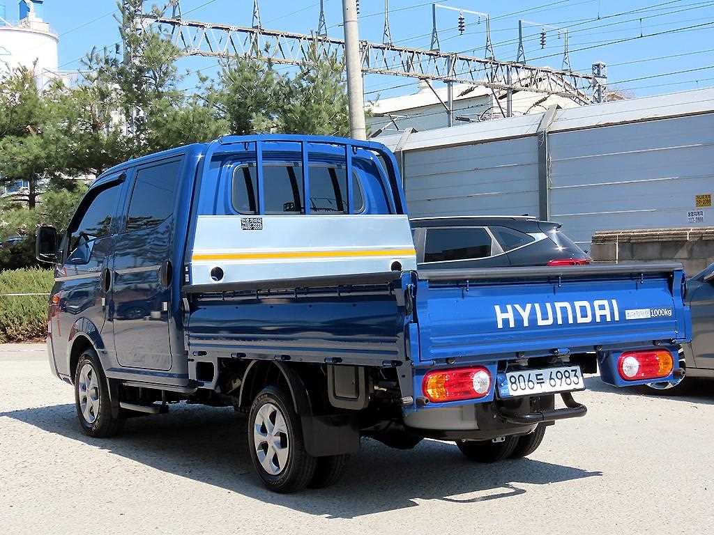 Hyundai Porter 1.0 Ton/ Double Cab/ Long Wheelbase 4