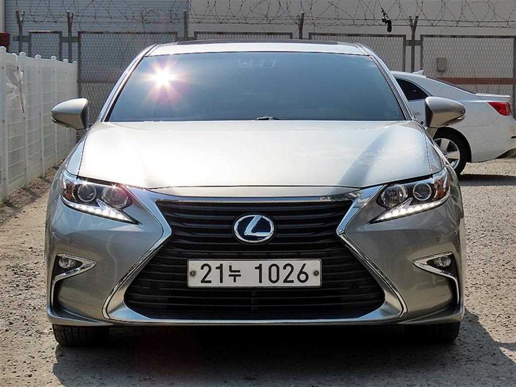 Lexus ES Premium