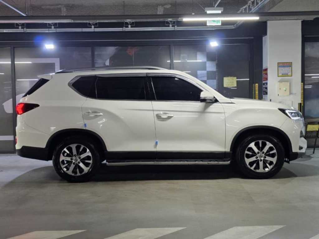 KG Mobility (Ssangyong) Rexton Diesel 2.2 4WD Luxury — фото 3