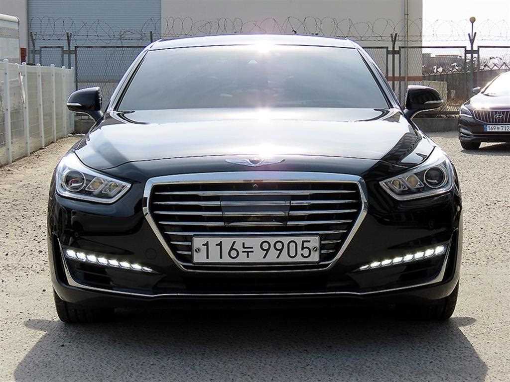제네시스 EQ900 3.8 GDI AWD 프리미엄 럭셔리 사진 2/20