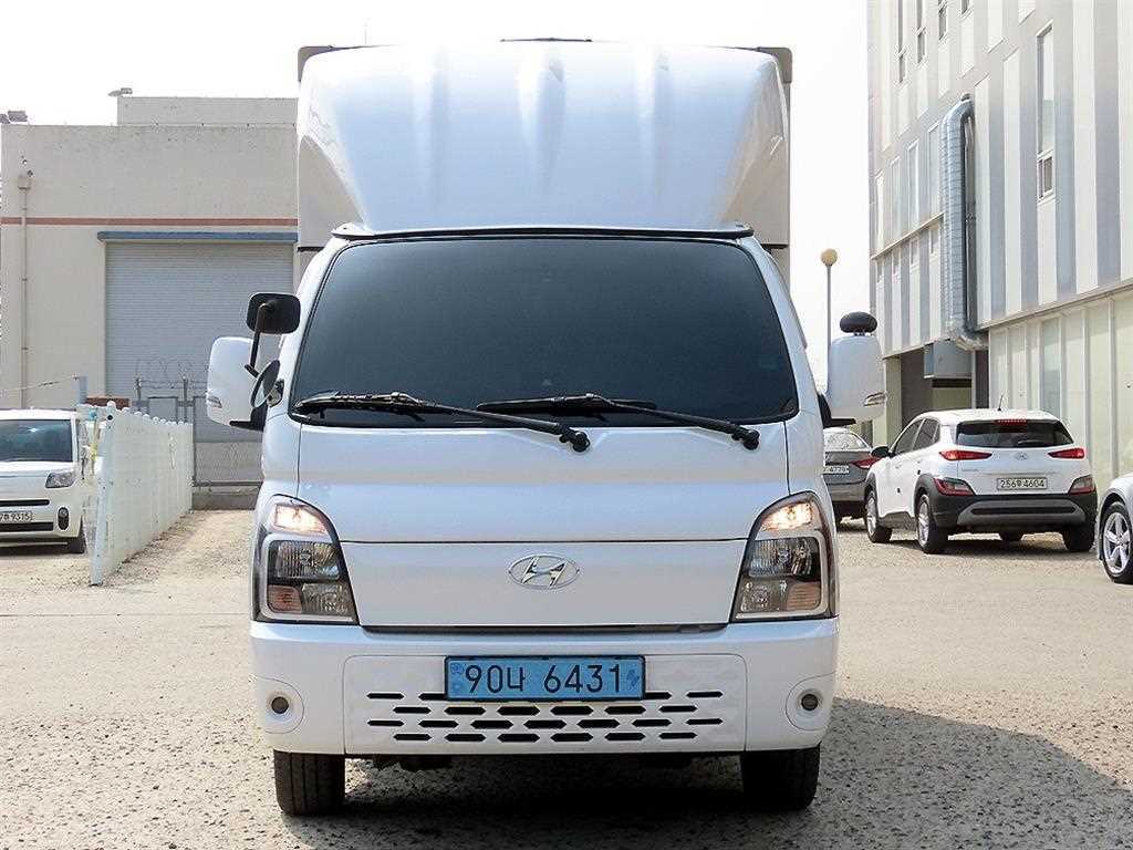 Hyundai Porter Manual/ Super Cab/ Long Wheelbase