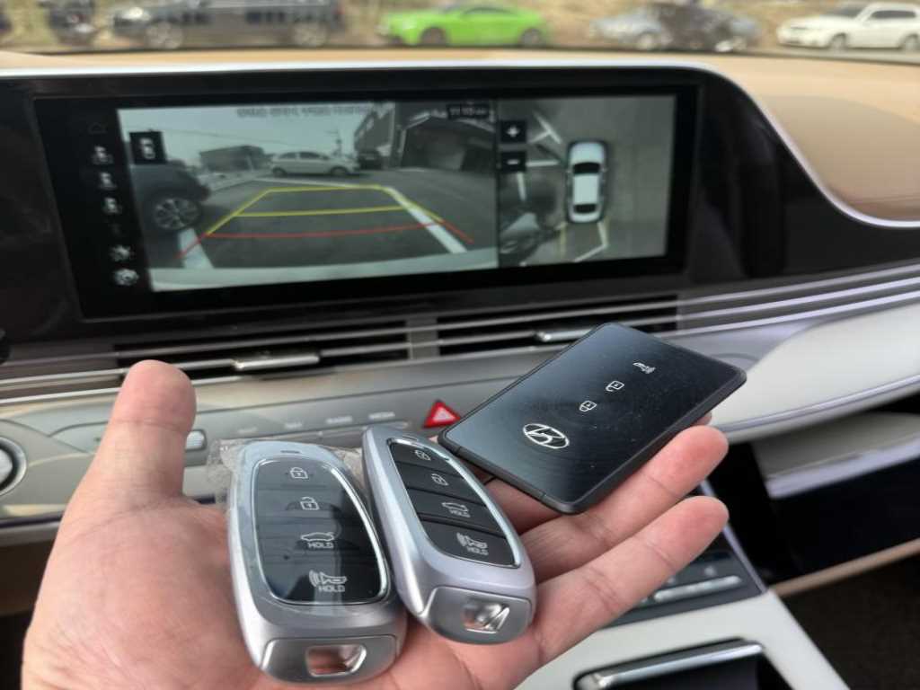 Hyundai Grandeur Calligraphy 10