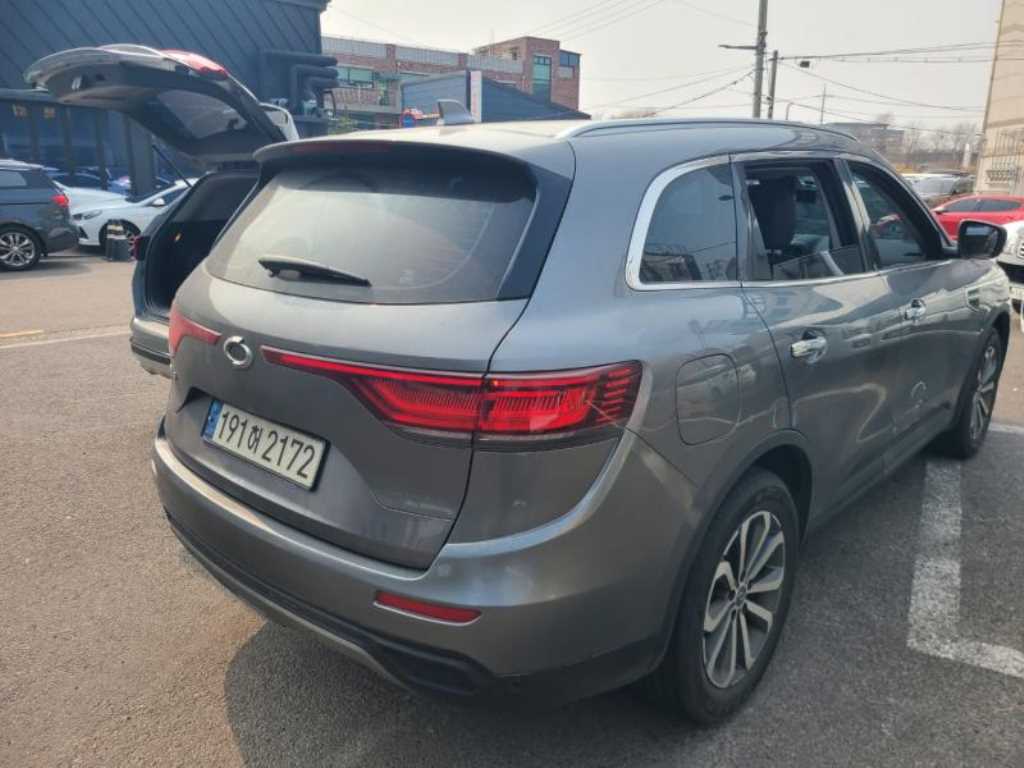 Renault QM6 2.0 LPe LE Signature 2WD — фото 5