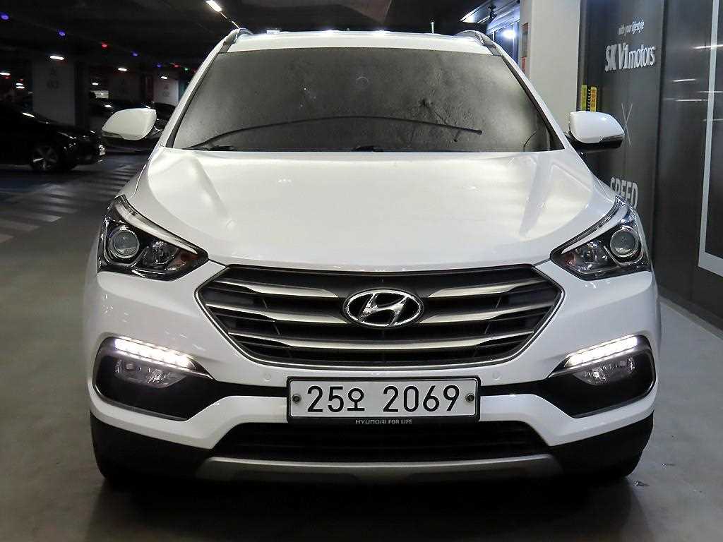 Hyundai Santa Fe Diesel 2.0 2WD Exclusive Special 3
