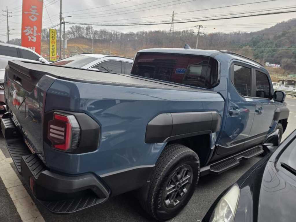 Kia Tasman 2.5 T-GDI 4WD Adventure 5