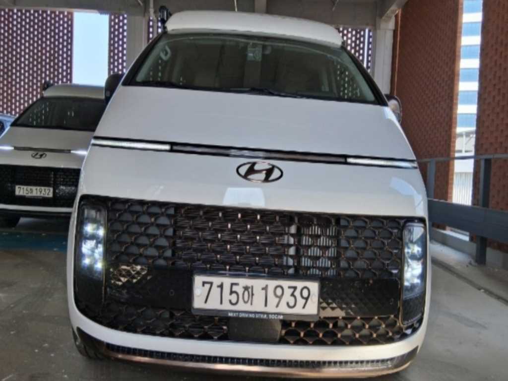 Hyundai Staria Camping Car 2WD Prestige Camper 3