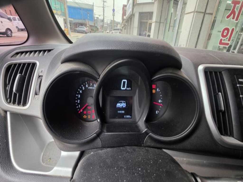 Kia Ray Van Prestige 6