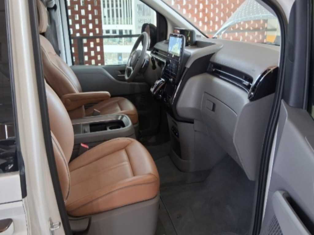 Hyundai Staria Camping Car 2WD Prestige Camper 8