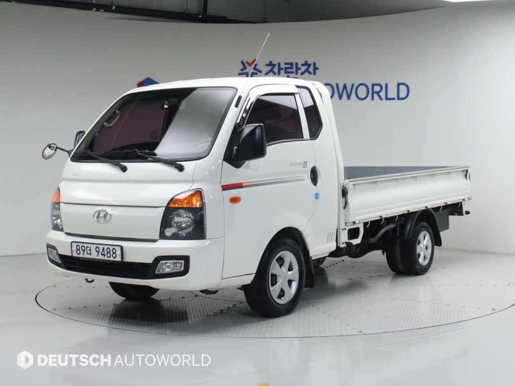 Hyundai Porter 1.0 Ton/ Super Cab/ Long Wheelbase/ CRDi Super