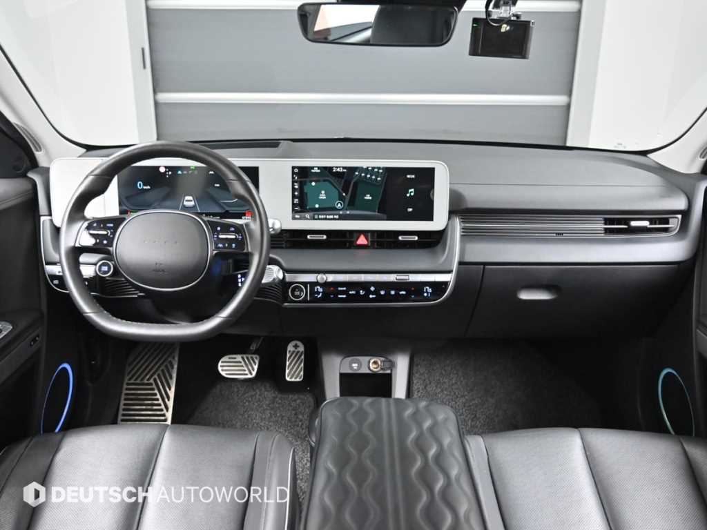 Hyundai IONIQ Long Range Prestige 8