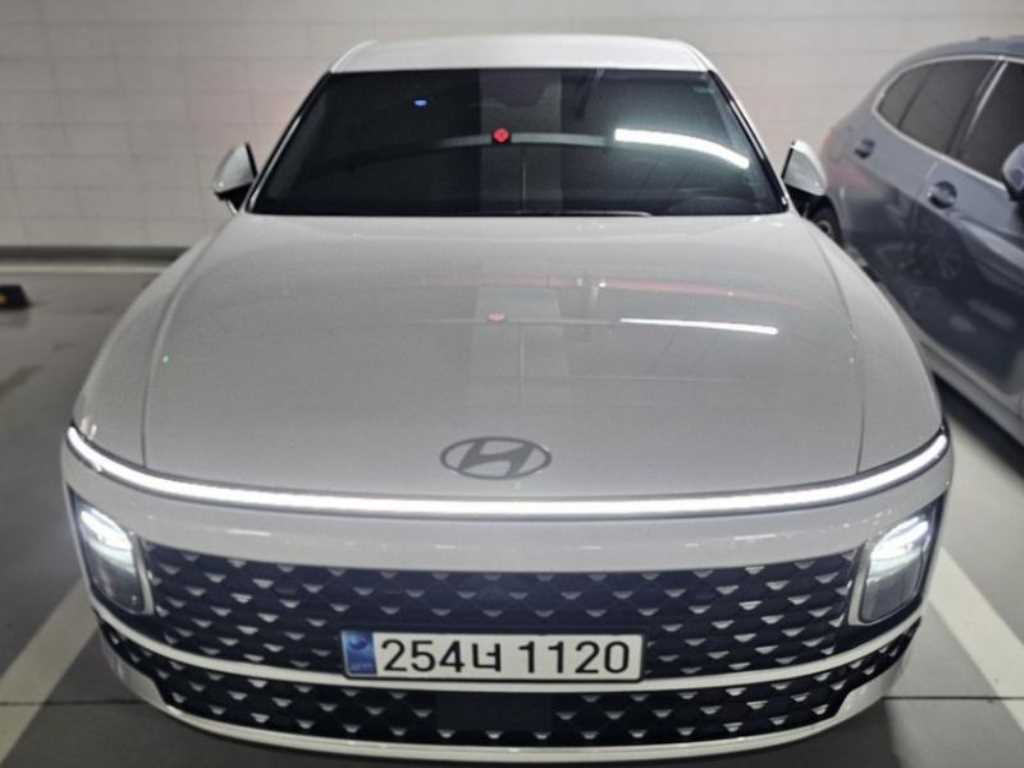 Hyundai Grandeur Premium