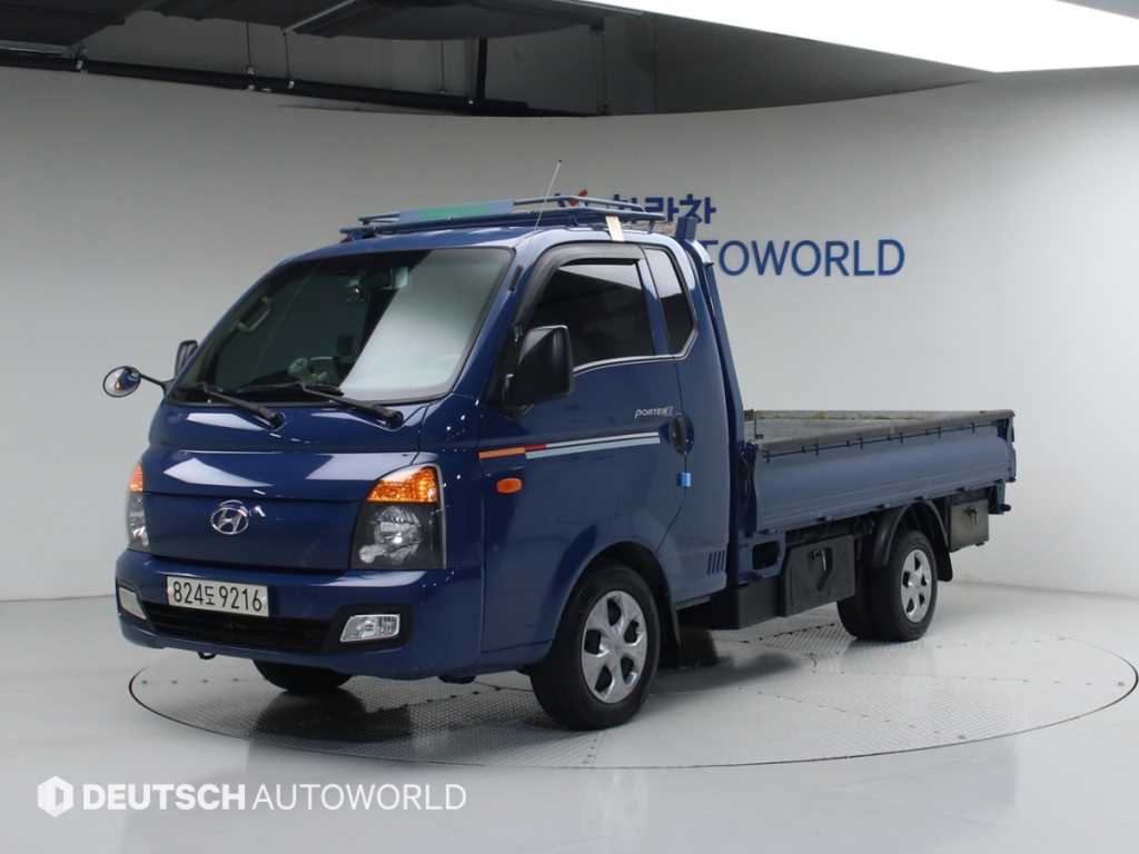 Hyundai Porter 1.0 Ton/ Super Cab/ Long Wheelbase/ CRDi Smart
