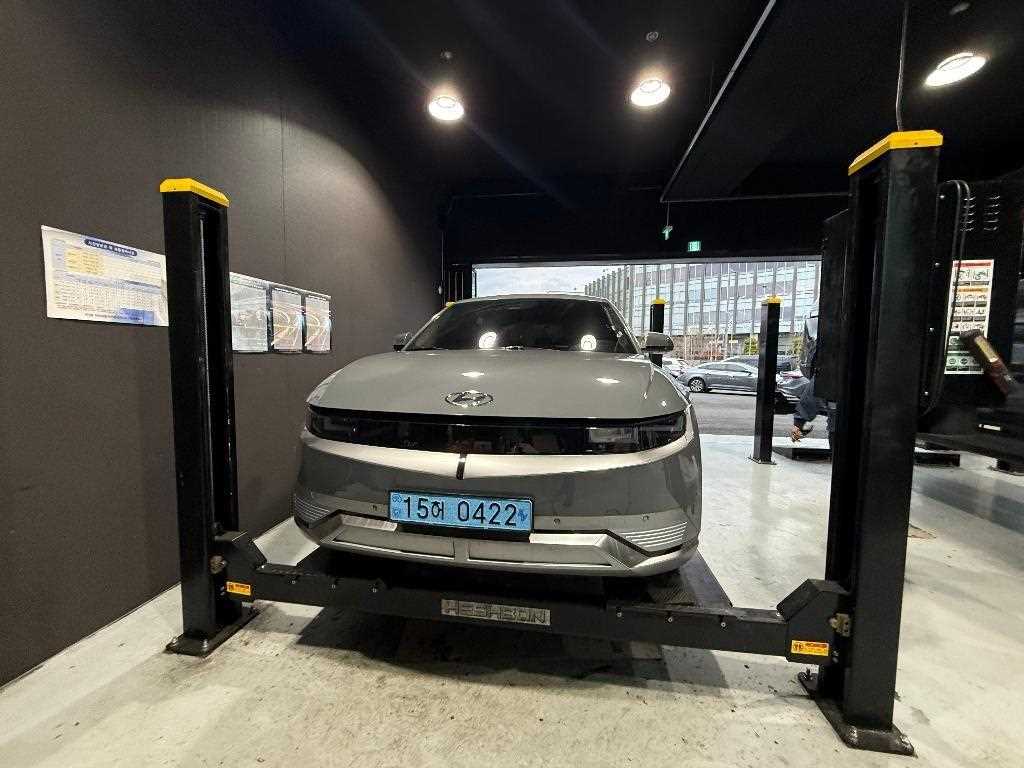 Hyundai IONIQ Long Range Prestige 2