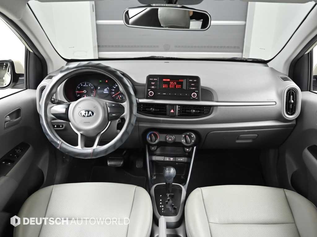 Kia Morning Deluxe 8