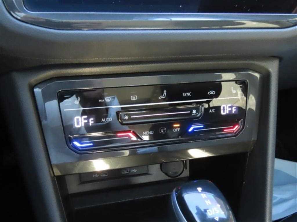 Volkswagen Tiguan 2.0 TDI Prestige 8