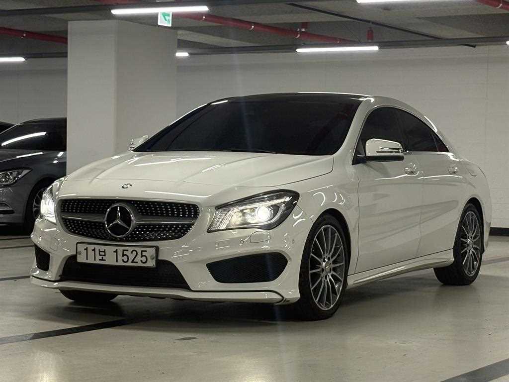 Mercedes-Benz CLA-Class CLA250 4MATIC