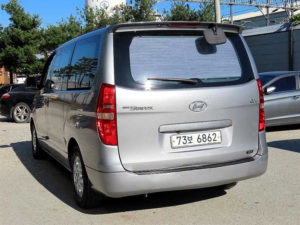 Hyundai Starex Camping Car 4