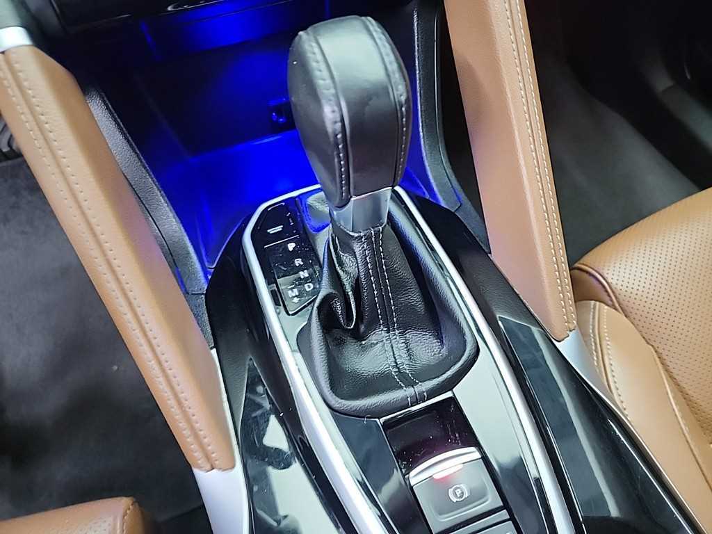 Renault QM6 2.0 LPe RE Signature 2WD 9