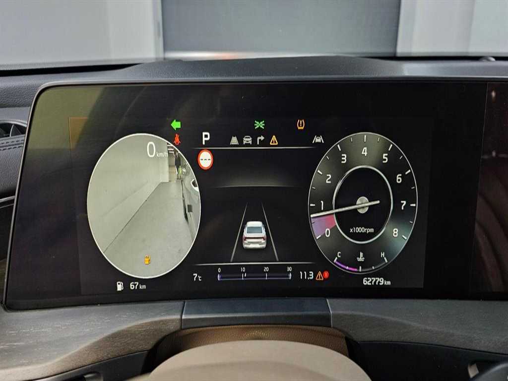 Kia K8 2.5 2WD Signature 9