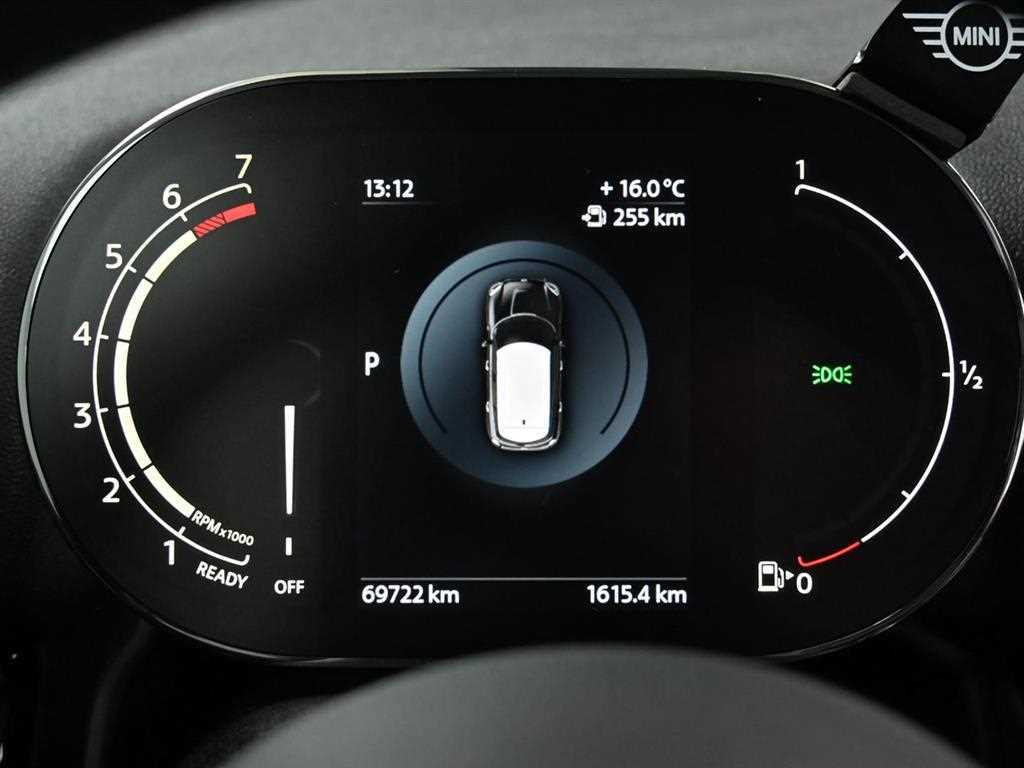 Mini Countryman 1.5 Classic Base Type 9