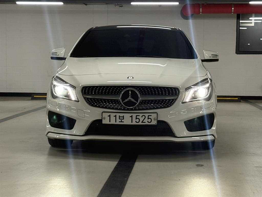 Mercedes-Benz CLA-Class CLA250 4MATIC 4