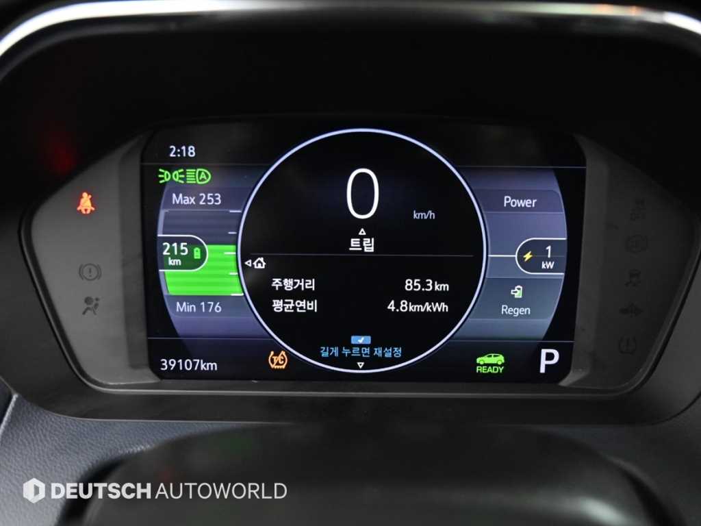 Chevrolet Bolt EUV EV Premier 9