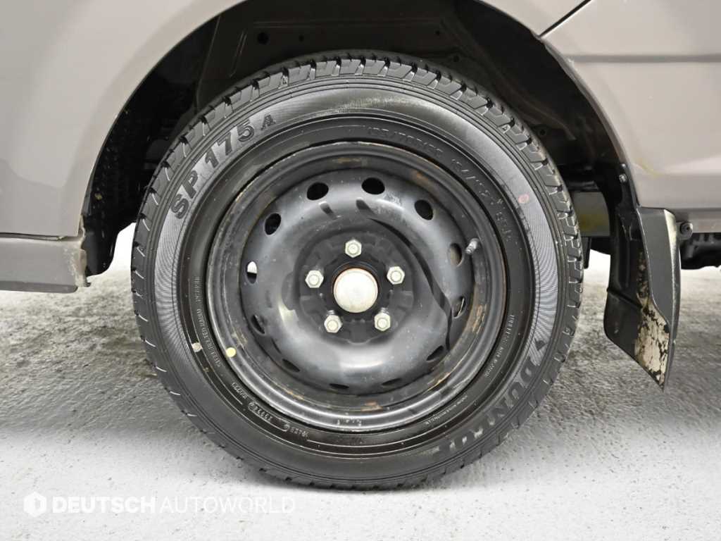 Hyundai Porter 1.0 Ton/ Super Cab/ Long Wheelbase/ Premium Special 6