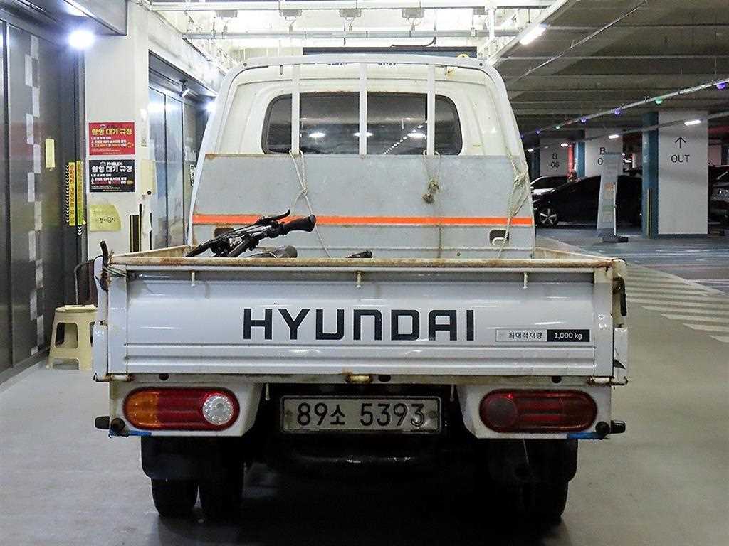Hyundai Porter 1.0 Ton/ Double Cab/ CRDi 6