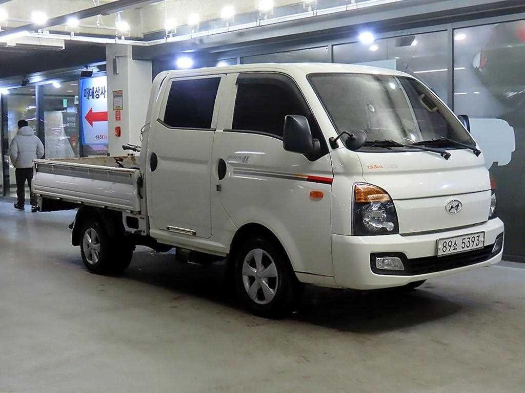 Hyundai Porter 1.0 Ton/ Double Cab/ CRDi 2