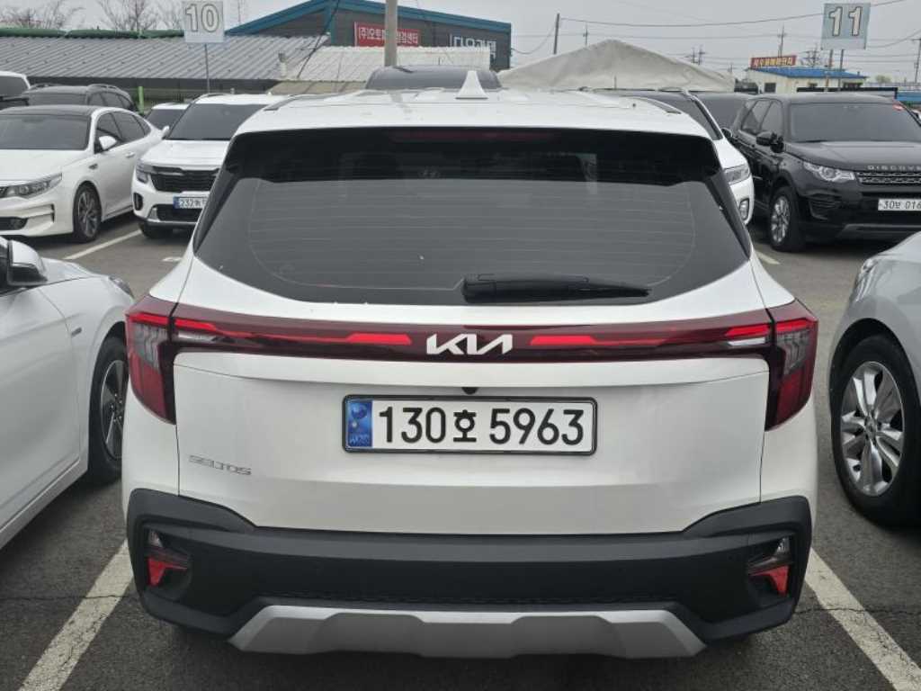 Kia Seltos Gasoline 2.0 2WD Trendy — фото 5