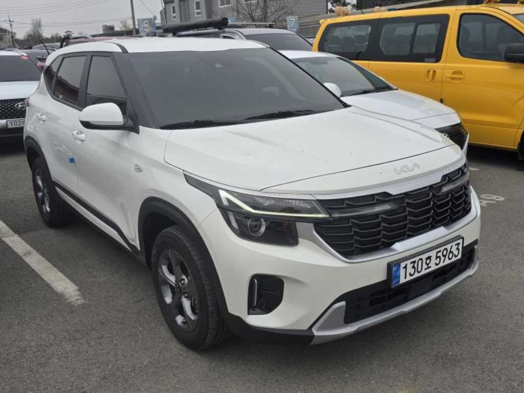 Kia Seltos Gasoline 2.0 2WD Trendy — фото 4