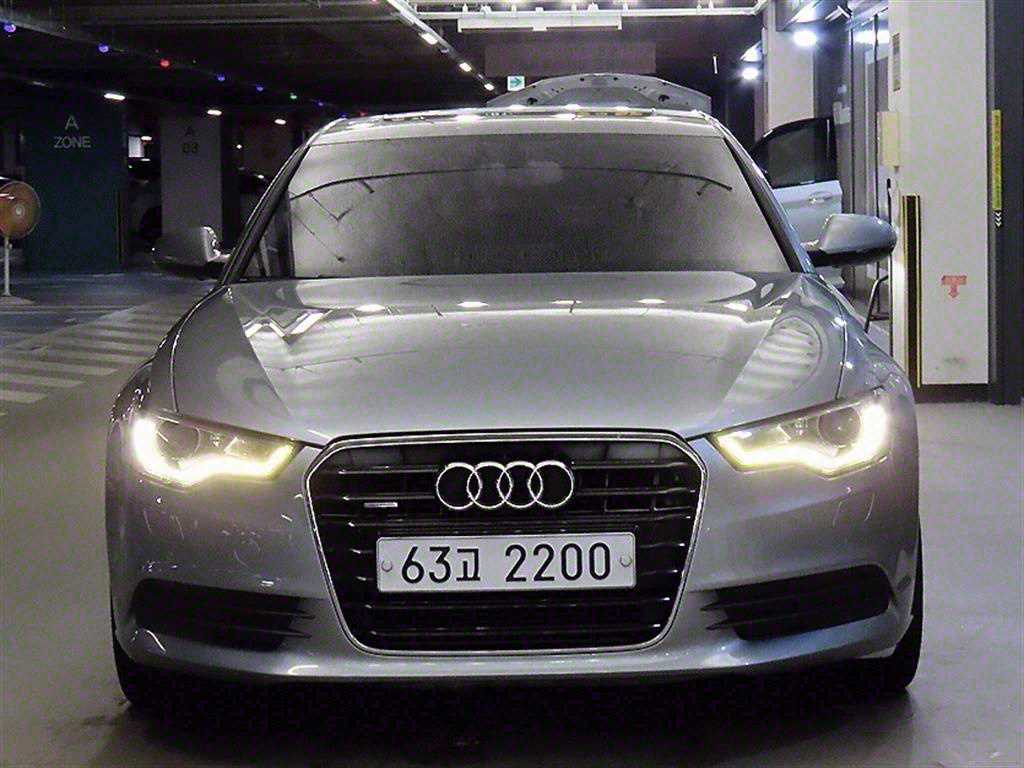 아우디 A6 3.0 TDI 콰트로 사진 2/20