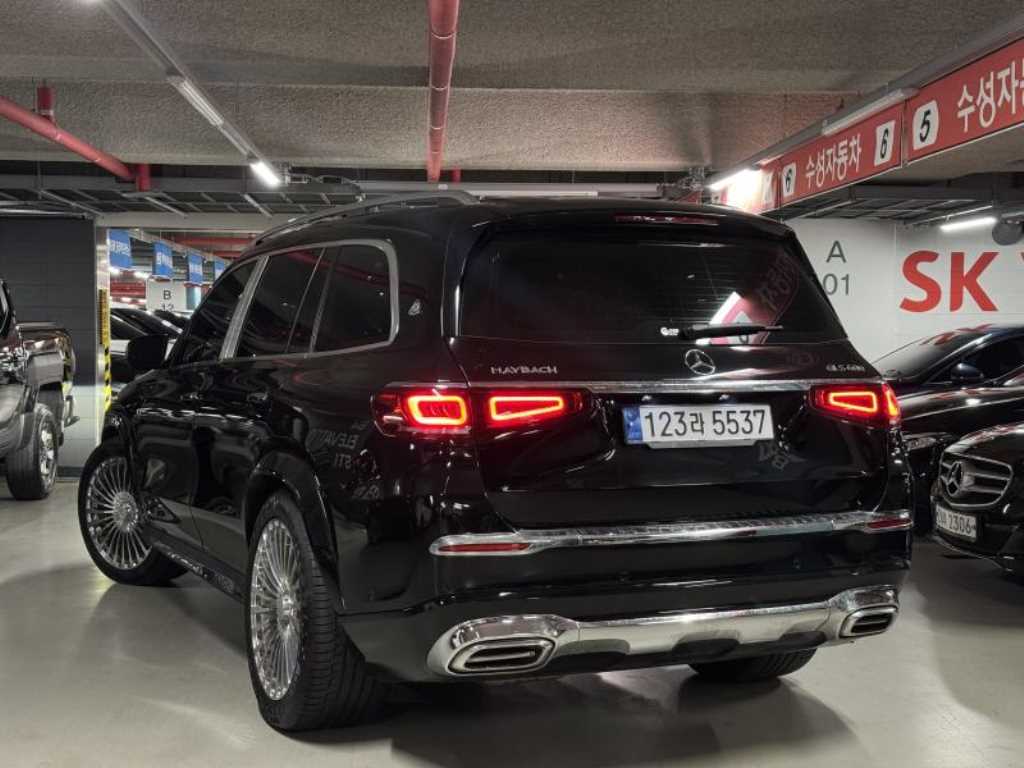 벤츠 GLS 클래스 GLS 400d 4MATIC 사진 2/20
