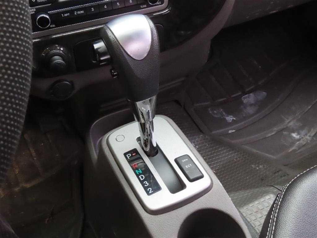 Hyundai Porter 1.0 Ton/ Super Cab/ Long Wheelbase/ CRDi Modern 7