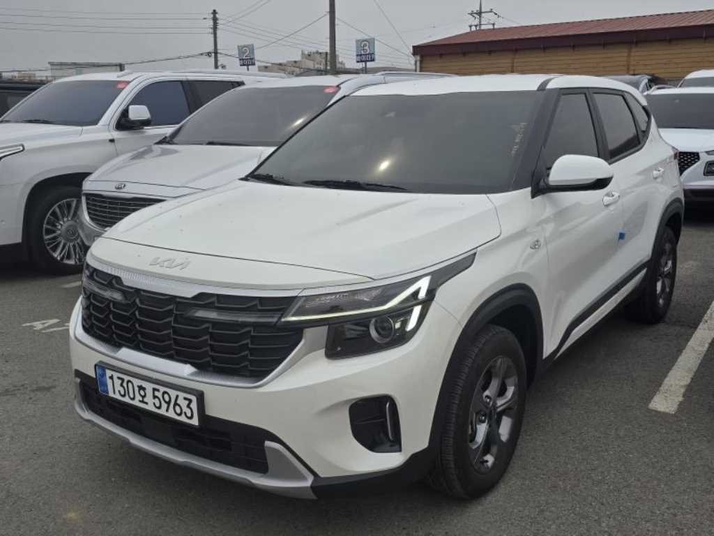 Kia Seltos Gasoline 2.0 2WD Trendy — фото 2