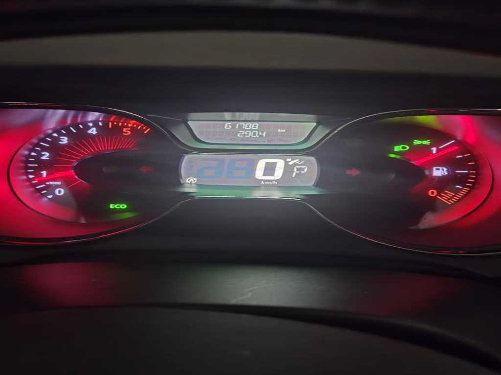 Renault QM3 RE Signature 4