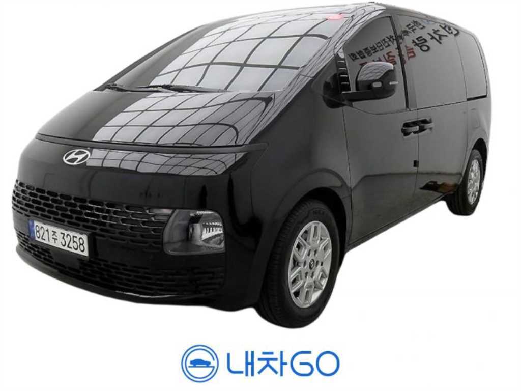 Hyundai Staria HEV 1.6 Cargo Modern