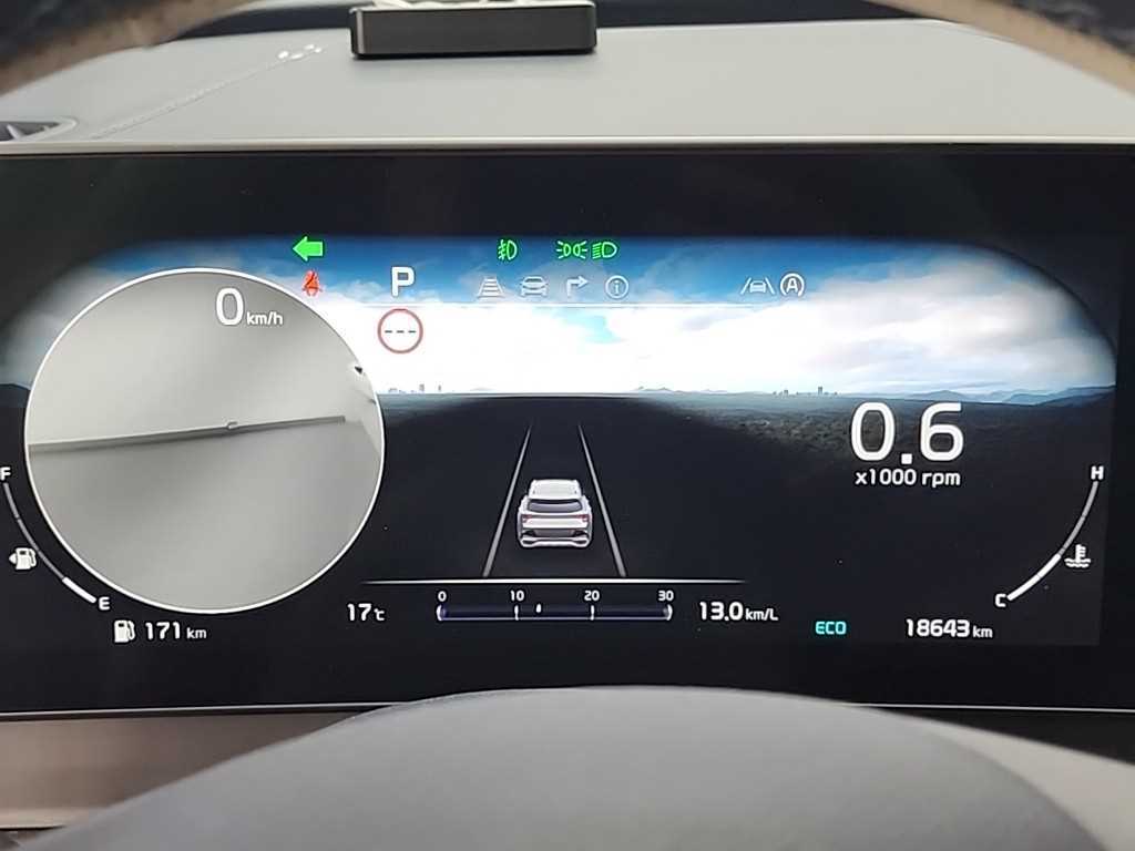 Kia Sportage 1.6 Gasoline 2WD Signature 7