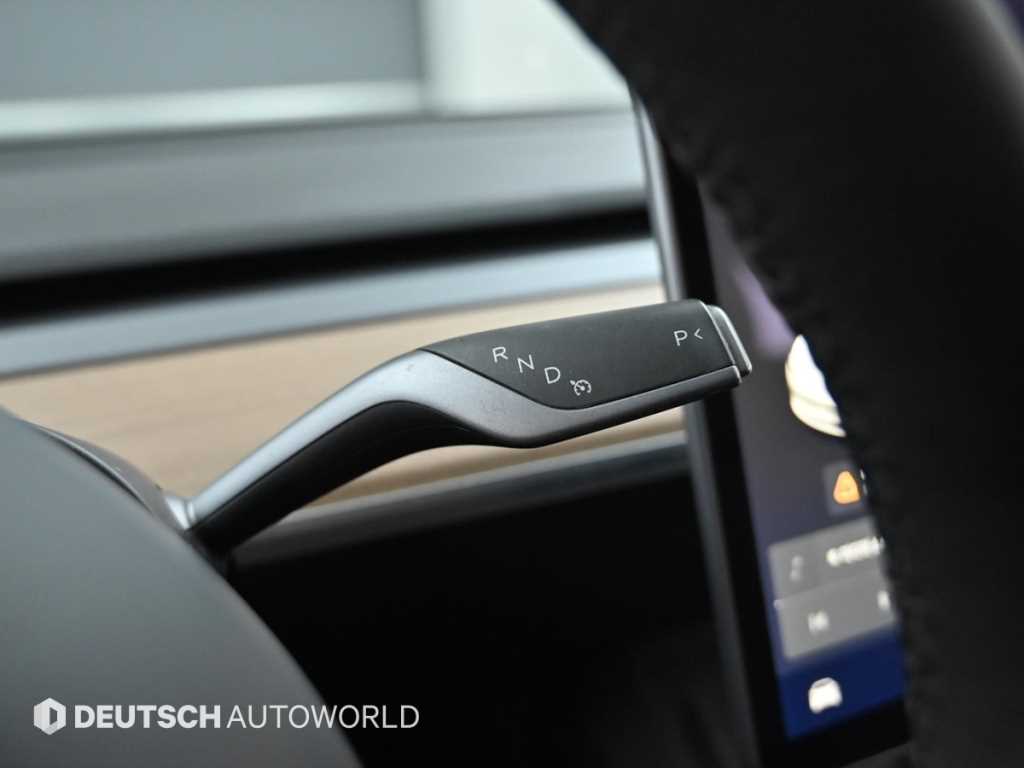 Tesla Model 3 Long Range 10