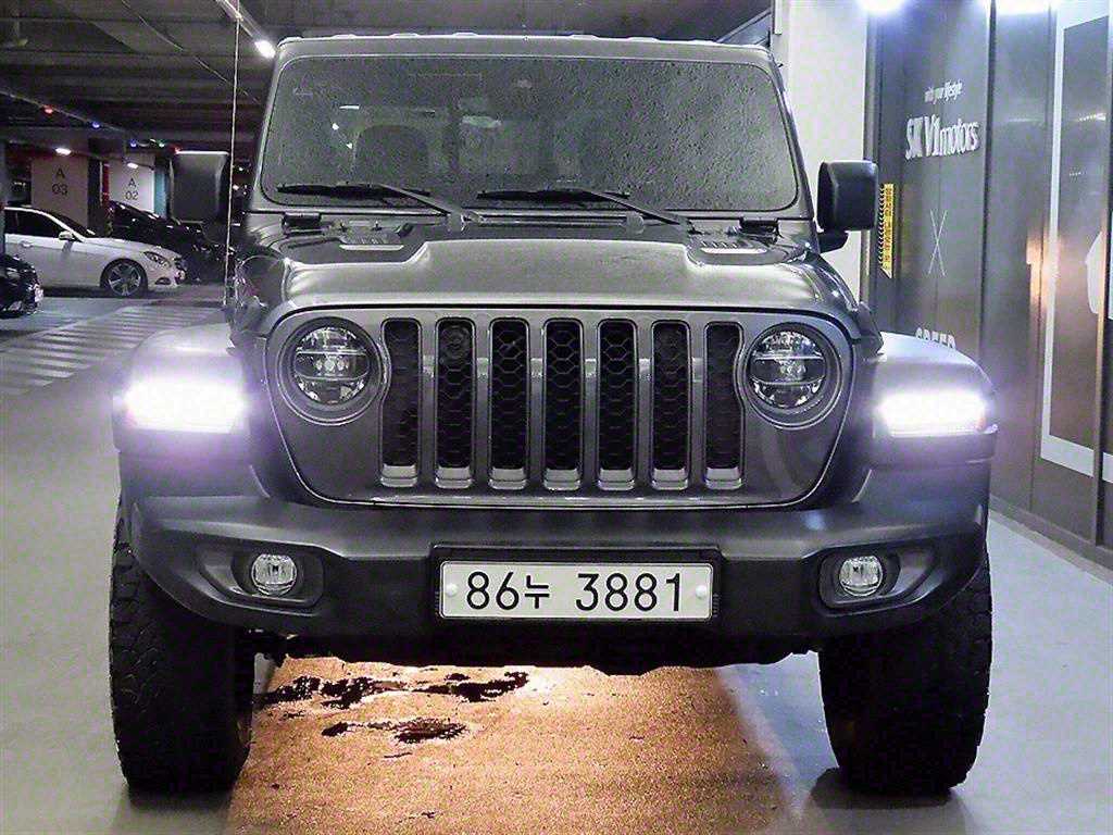지프 글래디에이터 3.6 루비콘 4WD 사진 2/17