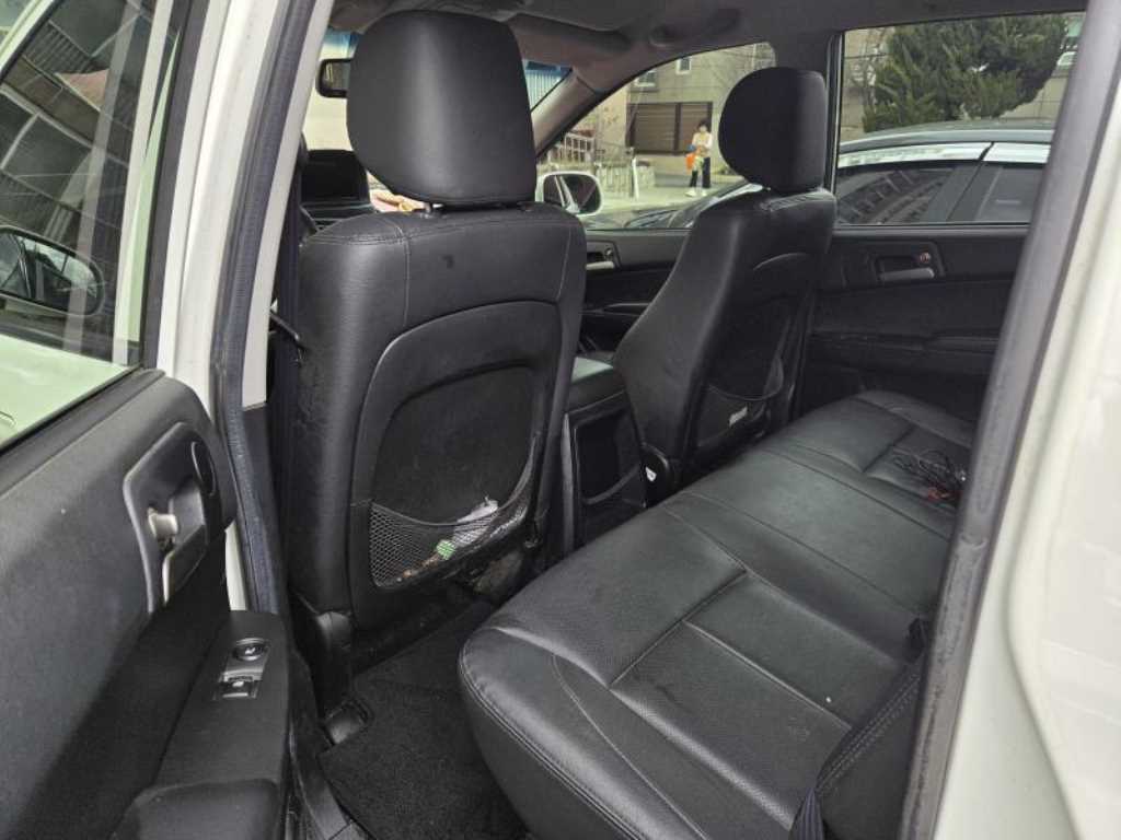 KG Mobility (Ssangyong) Korando Sport CX7 4WD Club 5