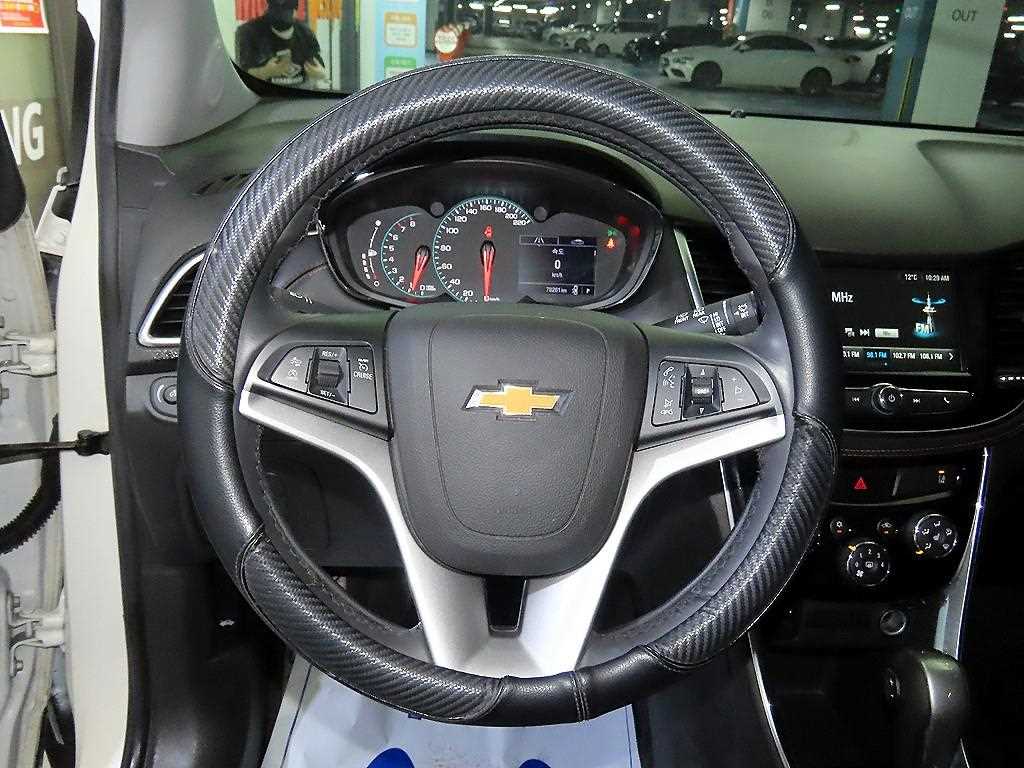 Chevrolet Trax Gasoline 1.4 Premier 9