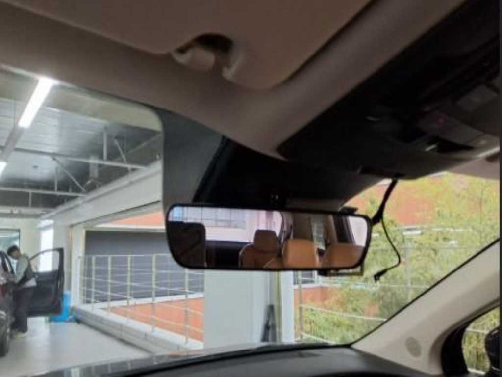 Kia Carnival Diesel Prestige 6